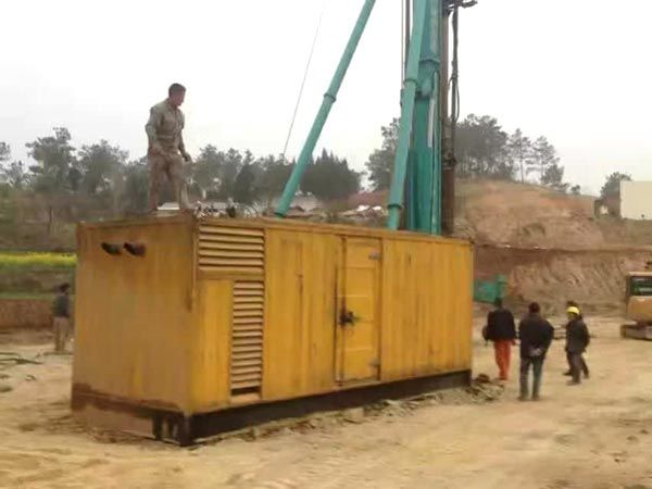 南头镇如何判断水冷式机油散热器密封件是否需要更换?
